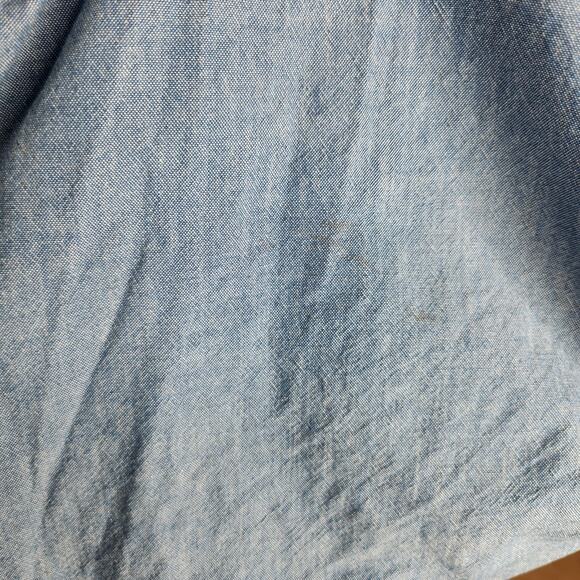 Levi's Pleated Tunic Top Women's Size Medium Chambray Roll Tab Hem 3/4 Sleeve - Picture 9 of 14